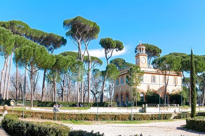 Námestie Piazza di Siena v parku Villa Borghese