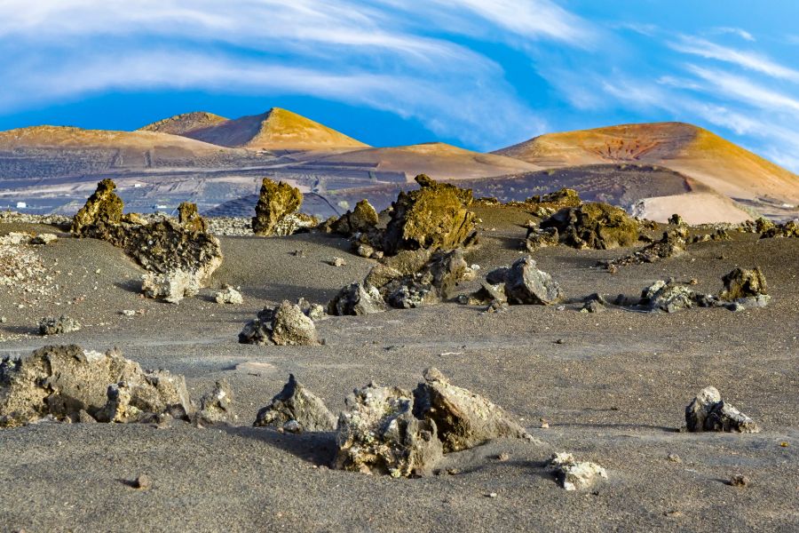 Oblasť Timanfaya pôsobí ako z iného sveta