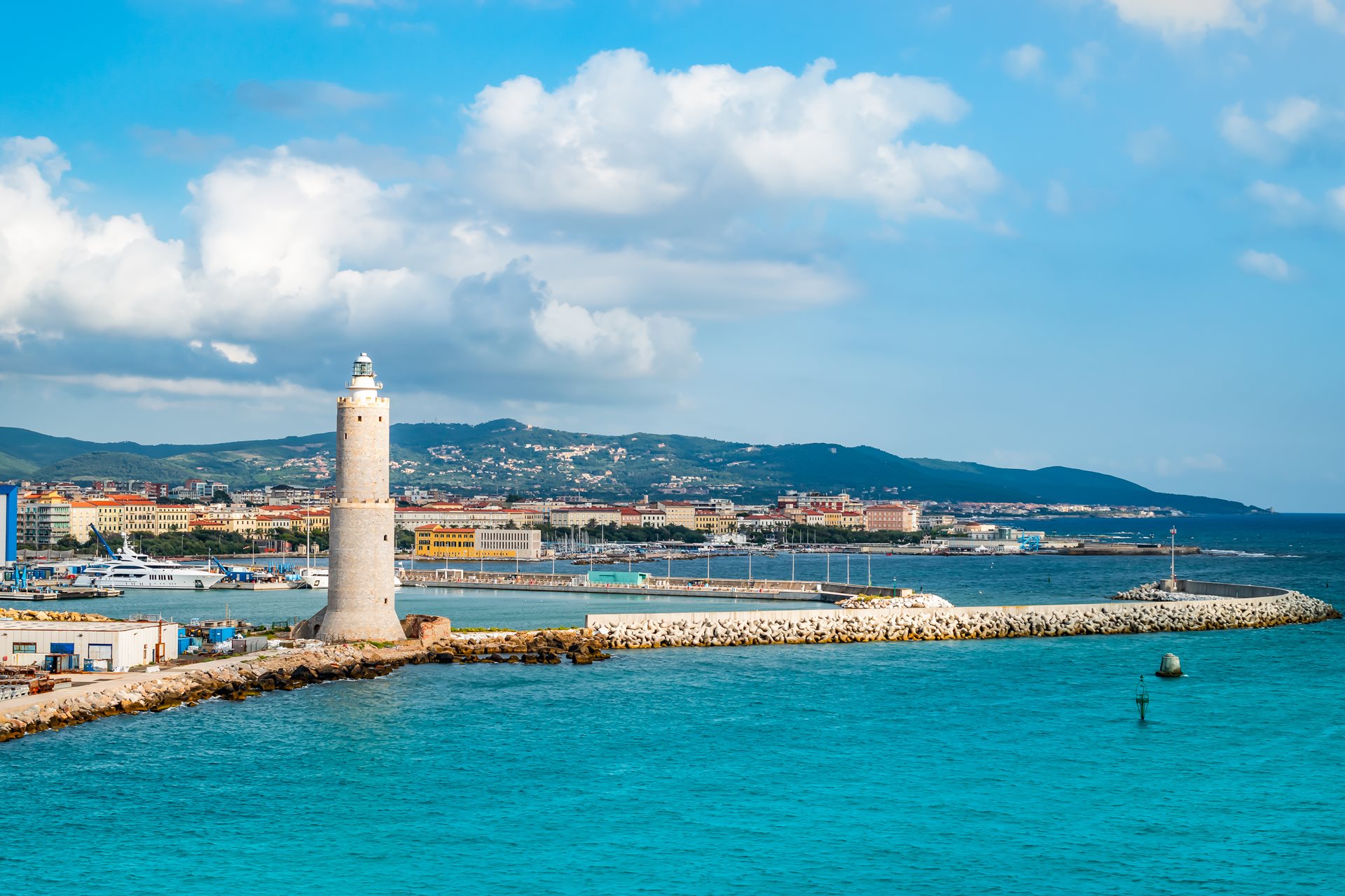 Maják v prístave Livorno