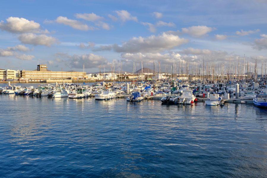 Jachetná marína v Arrecife