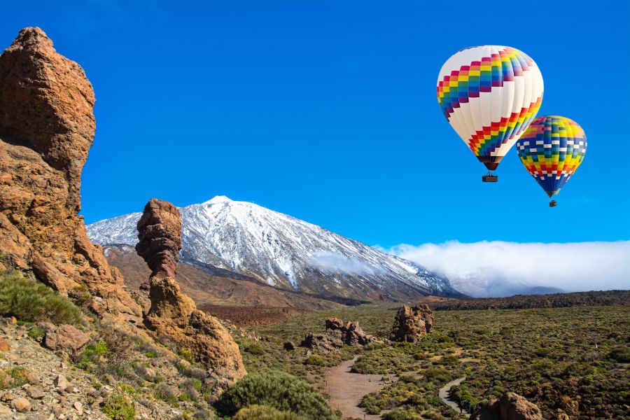 Zasnežený vrchol Pico del Teide