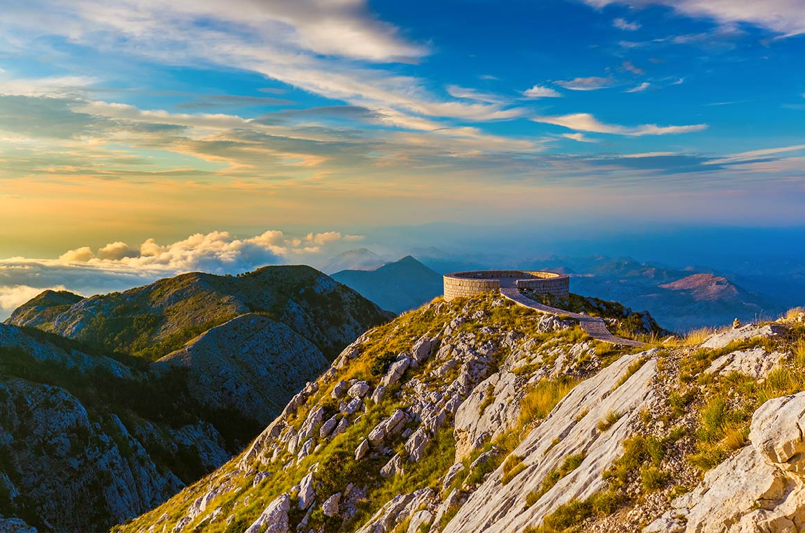 Vyhliadka na hore Jezerski vrch