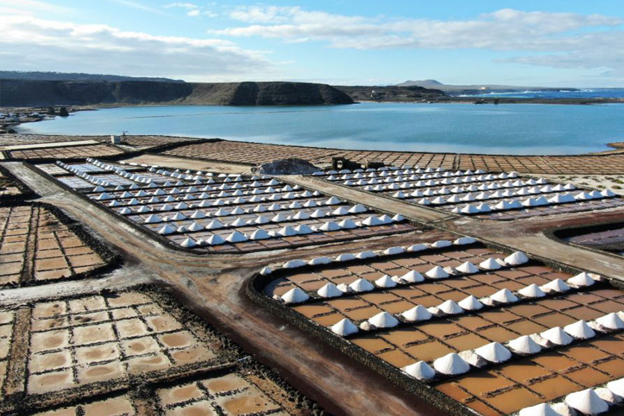 Celkový pohľad na Salinas del Janubio