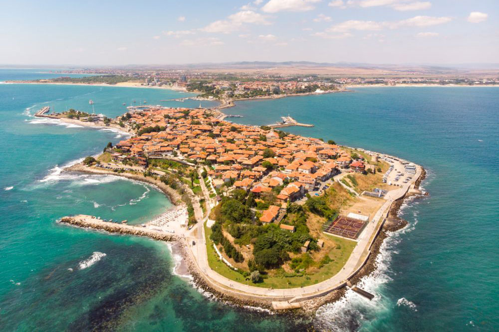 Celkový pohľad na historický Nesebar