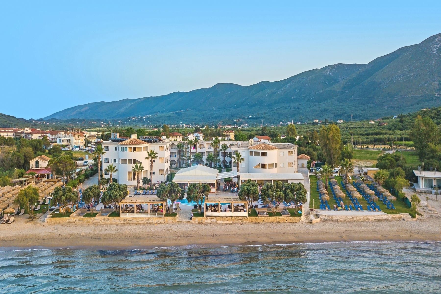 Alykanas Beach ****