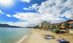 Oceanic Khorfakkan Resort and SPA ****