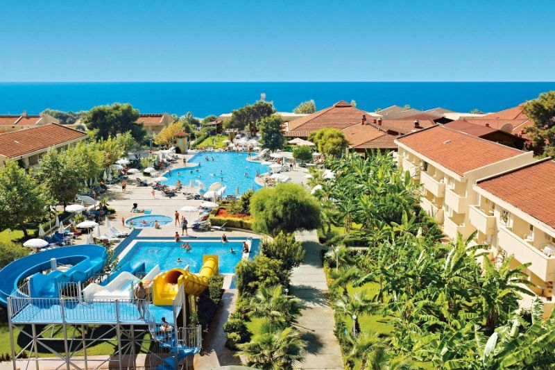 MASTER FAMILY CLUB *****