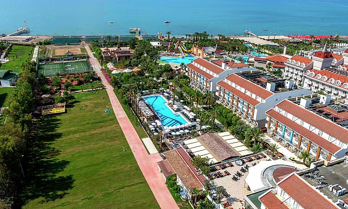 Plážový rezort Belek*****